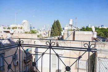 Dinami * Tel Aviv