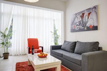 Dinami Apartment Tel Aviv