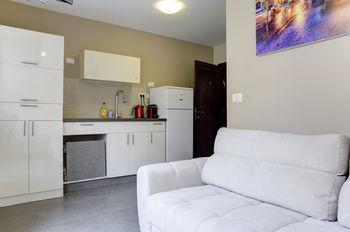 Dinami Apartment Tel Aviv